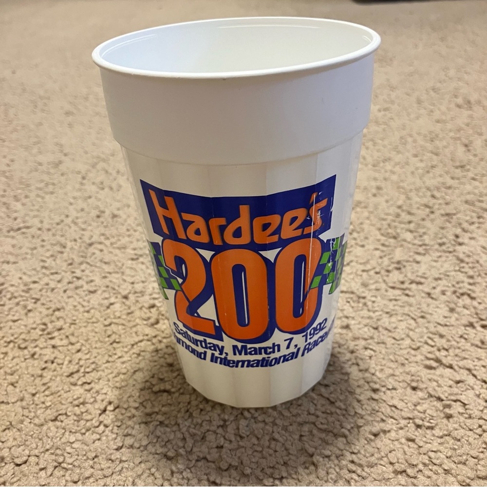 VTG 1992 Hardee’s 200 NASCAR Busch Series Fresh Fried Chicken Fast Food‎ Cup